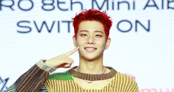 판타지오뮤직 측 아스트로 MJ, 11월 트로트 솔로 데뷔…영탁 참여