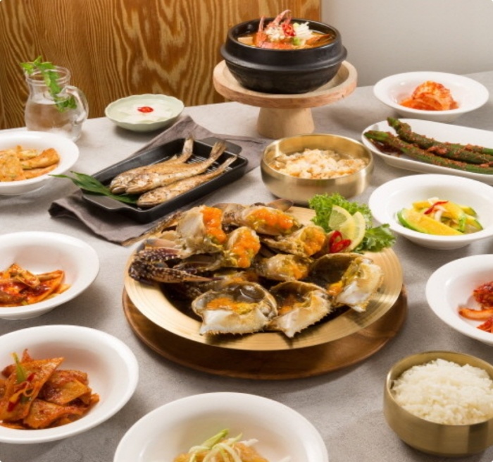 생생정보-신의한수 인천 송림동 간장게장 맛집 위치는? 양념게장정식 外 60년 비밀!