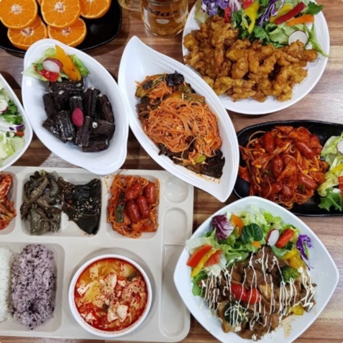 생생정보-가격파괴Why 서울 문정동 치킨&맥주 무제한 맛집 위치는? 여름엔 치맥 무한리필 퓨전한식뷔페!