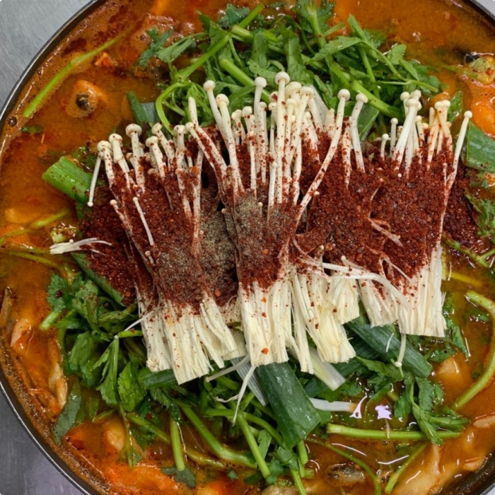 생생정보-택시맛객 철원 잡고기매운탕·메기매운탕 맛집 위치는? 쏘가리활어회-빠가사리매운탕 外