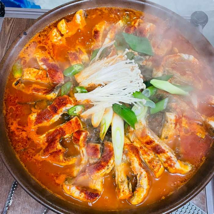생생정보-신의한수 서울 화곡동 파장어전골 맛집 위치는? 장어구이-참게매운탕 外