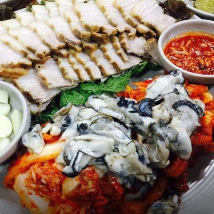 생방송오늘저녁 서울 종로3가역 굴보쌈 맛집 위치는? 감자탕-계란찜 무한리필