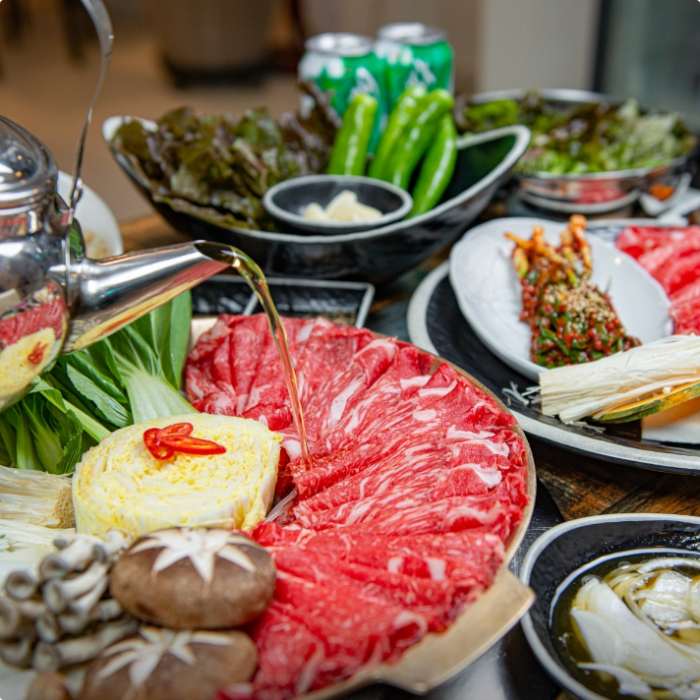 생생정보-고수의부엌 김해 한우버섯꽃전골 맛집 위치는? 봄 내음 전하다