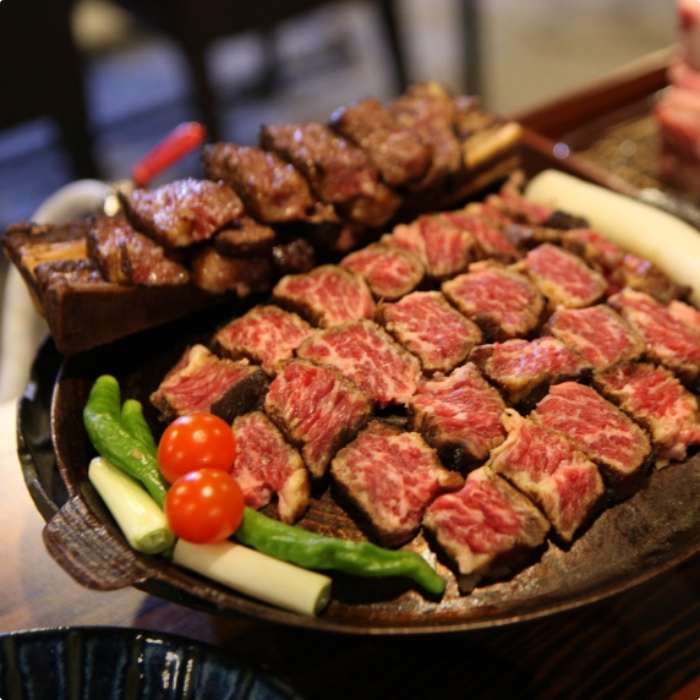 생방송투데이-리얼맛집 대구 동촌유원지 짚불 훈연 우대갈비 고깃집 위치는? 336시간 극진 숙성