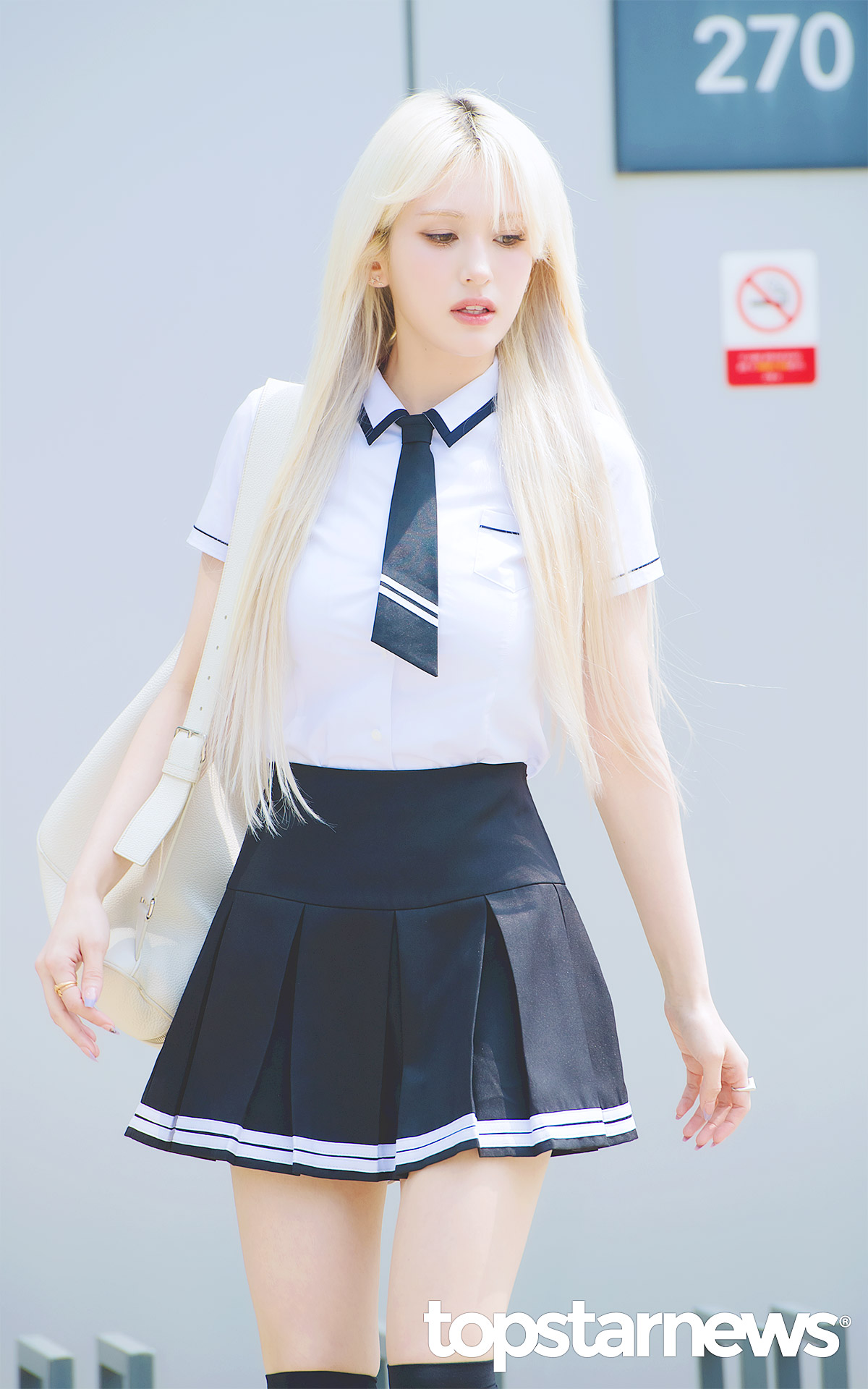 전소미, 소미 폼 美쳤다 (아는형님 출근길) [HD포토]
