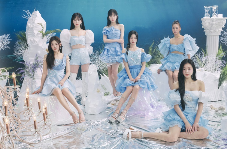 오마이걸의 Golden Hourglass 30일 리테일차트 1위(2,208장)…트레저·뉴진스·제로베이스원 TOP5