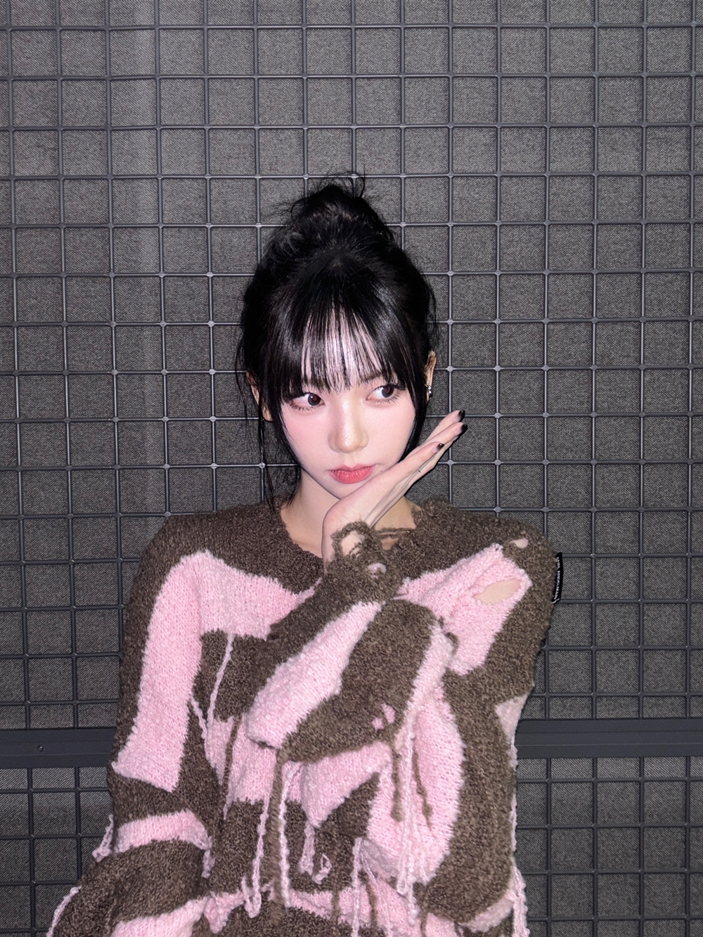 "긴장하지 말고"…에스파 카리나-윈터, 수험생들 향한 응원