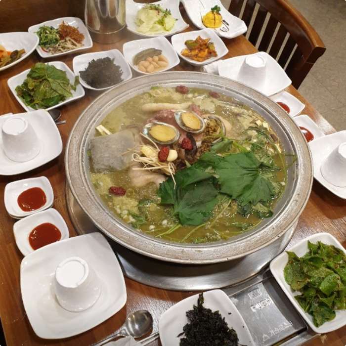 생방송투데이-리얼맛집 서울 마곡동 가마솥장어해신탕 식당 위치는? 보양의 진수