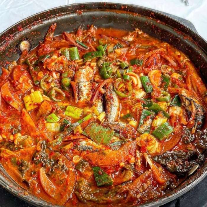 6시 내고향 남해 멸치쌈밥 맛집 위치는? 멸치회무침-갈치조림-뽈락구이 등
