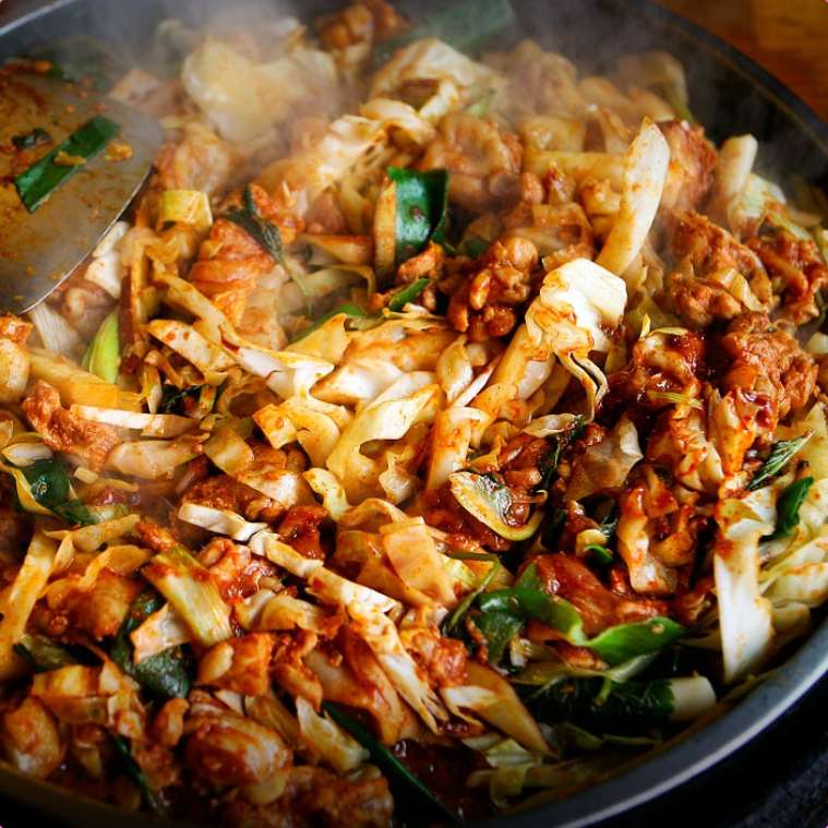 생방송투데이 춘천 철판닭갈비 맛집 위치는? 맛있는 녀석들 그 곳