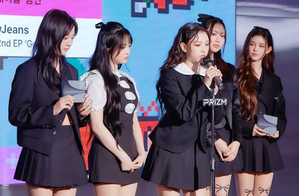 하이브, 뉴진스에 휴식기 제안? 멤버 母 A씨 긴 휴가 줄 계획이라고…