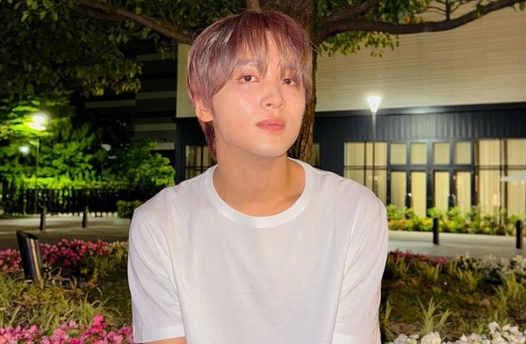 NCT 해찬, 일본 나고야서 독보적 미모 자랑…흰 티만 입어도 태가 철철