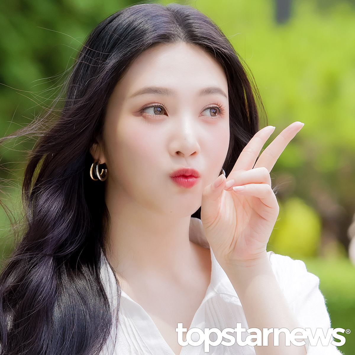 레드벨벳 조이, 마참내! 귀엽다! (동물농장 출근길) [HD포토]