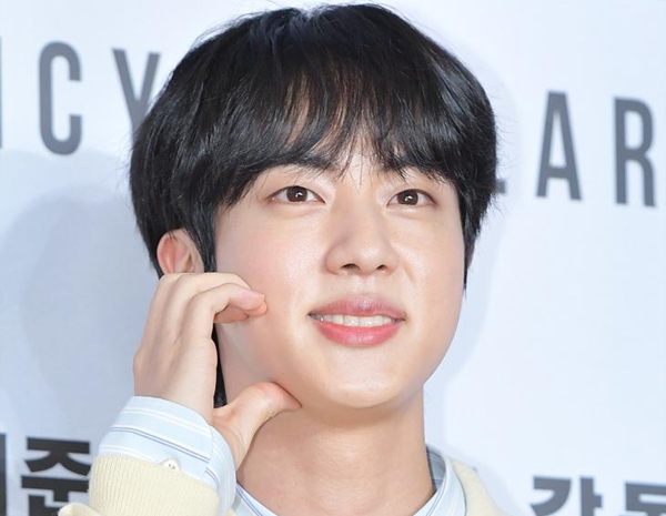 방탄소년단 진, 전역 후 첫 오프라인 행사→응모 기준 논란 후 라이브 동시 진행 [TOP이슈]