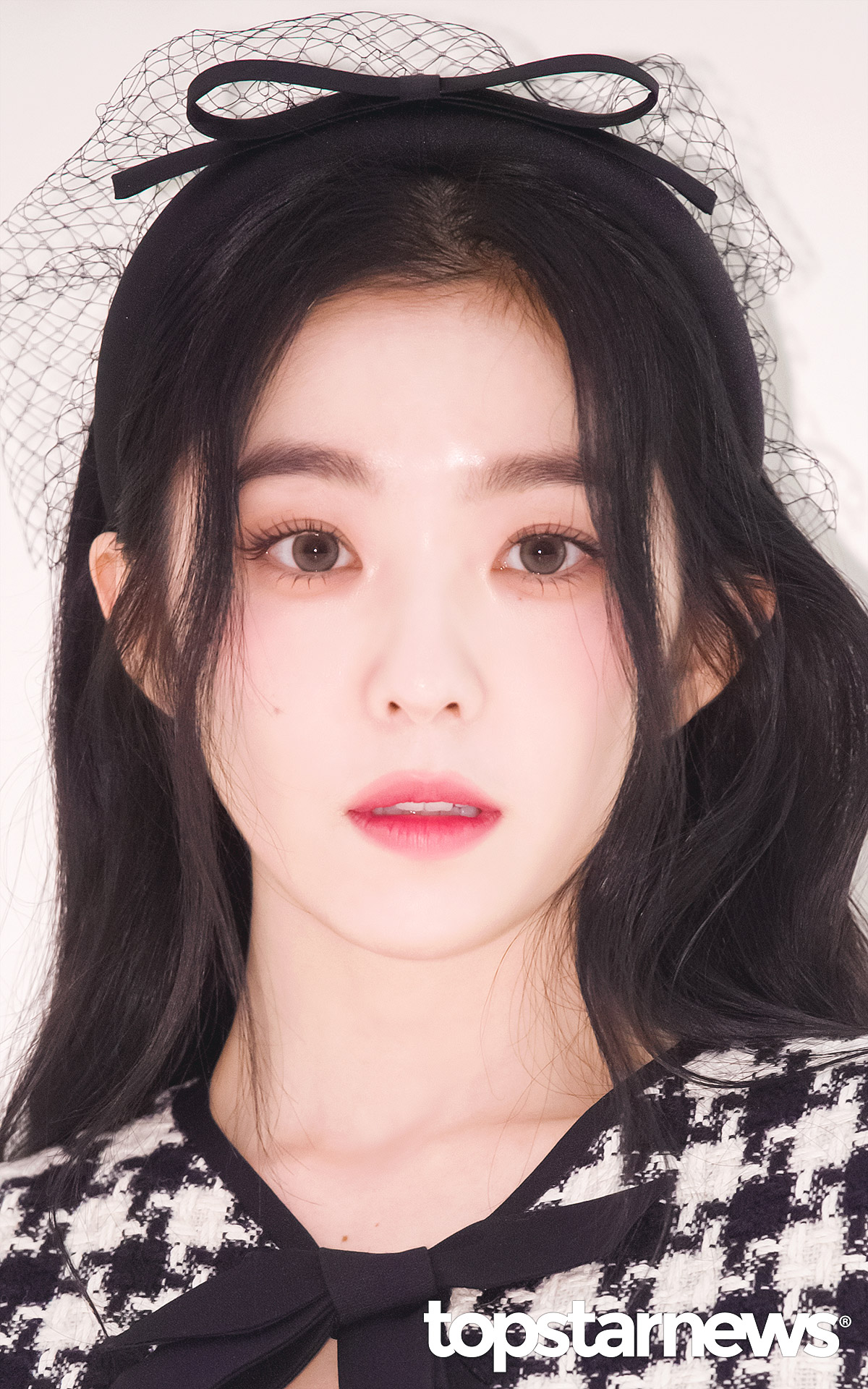 레드벨벳 아이린, 확신의 토끼상·토끼의 아이콘·토끼의 악마 (발렌티노 포토월) [HD포토]