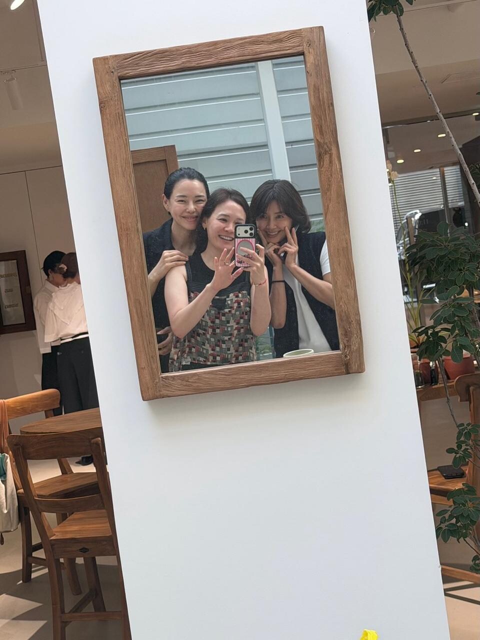 다양한 장르를 넘나드는 배우