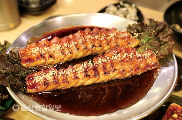 [울산맛집] 회식장소로 딱! 족발‧보쌈 애호가들이 인정한 오매족