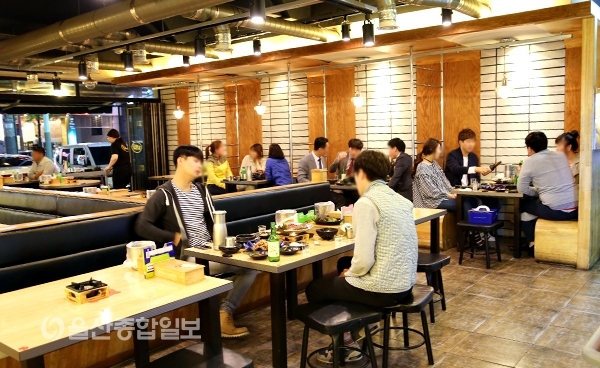 [울산맛집] 회식장소로 딱! 족발‧보쌈 애호가들이 인정한 오매족