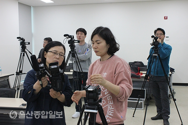 울산시청자미디어센터, 미디어 직무연수 개설