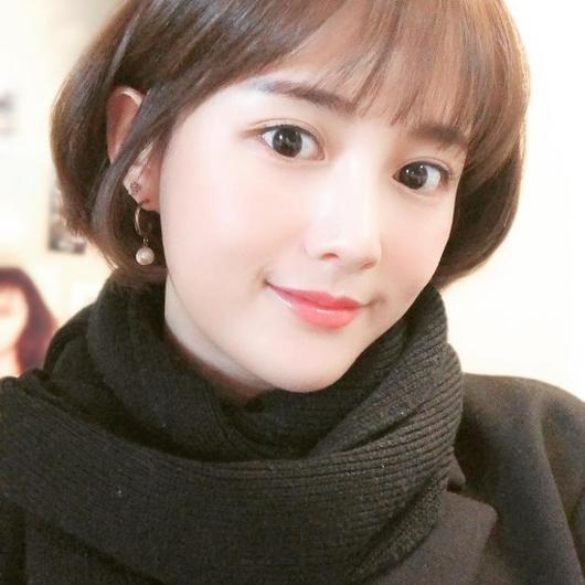 남보라, 단발머리도 빛나는 미모... 초근접 굴욕은 없다