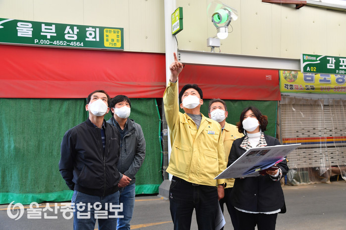 박태완 울산중구청장, 학성새벽시장 시설 현장점검 실시