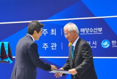 한일고속 최석정 대표, 금탑산업훈장 수상