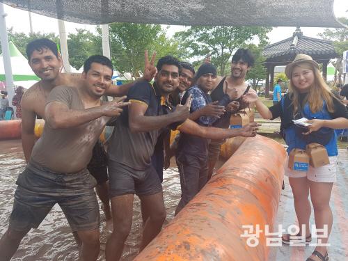 ‘뻔’한 축제는 가라~‘FUN’한 청자축제가 온다