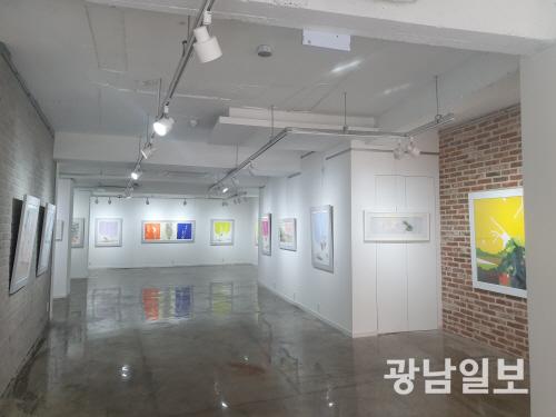 자연 속에서 봄 이야기 꺼내다