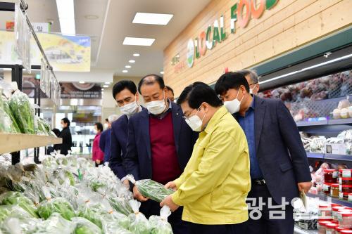장성 로컬푸드 직매장 성과 ‘눈에띄네’