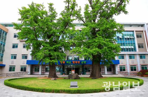 화순군, 지역 유기질비료 제품 사용하세요
