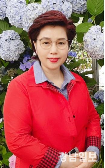 미용 트랜드 이끌어…신기술 연구·개발 주력할 것