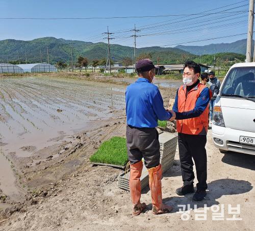 정종순 장흥군수, 영농철 농업인 목소리 청취