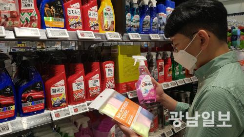 ‘혼자하는 차량관리’…자동차 세차용품 인기