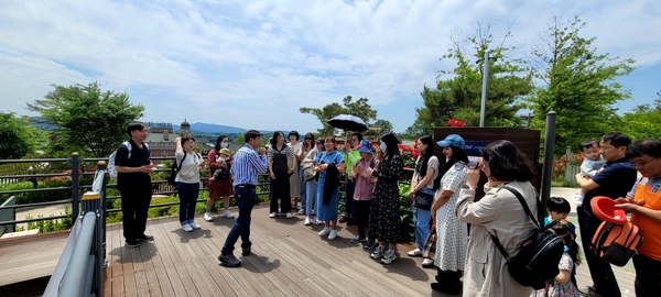 충남교육청평생교육원, 2024년 성인 다문화 대상 역사문화체험 실시