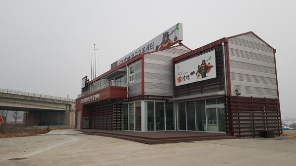 [NEWS초점] 공주밤가공유통센터 파행 ··· 밤의 고장 명성 무색