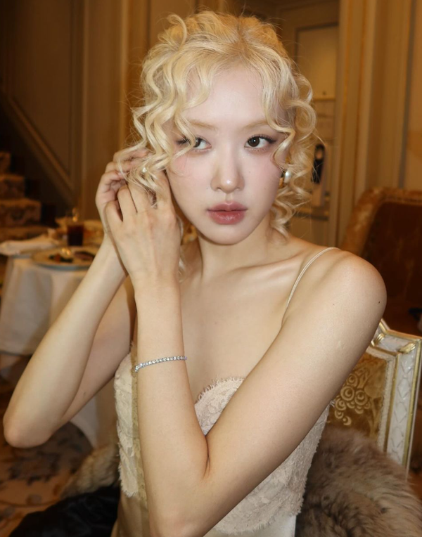 블랙핑크 로제, 애틀랜틱 레코드와 솔로 계약 체결