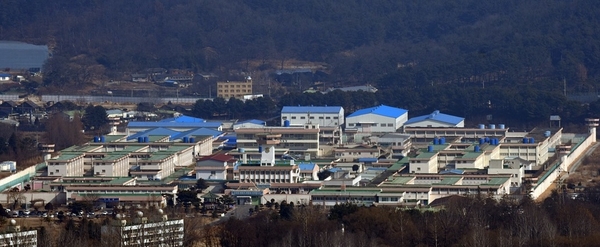 '다닥다닥' 대전교도소 과밀화…이전사업 수년째 공회전