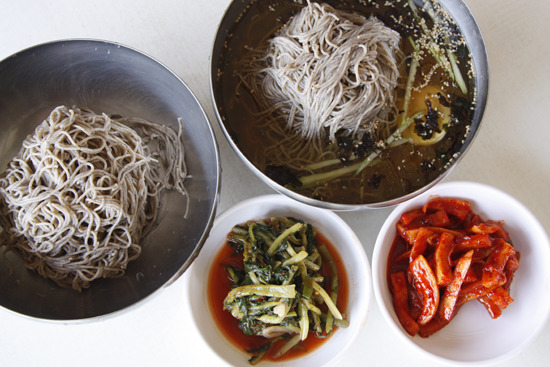 [주간한국] [이야기가 있는 맛집(176)] 막국수(2)