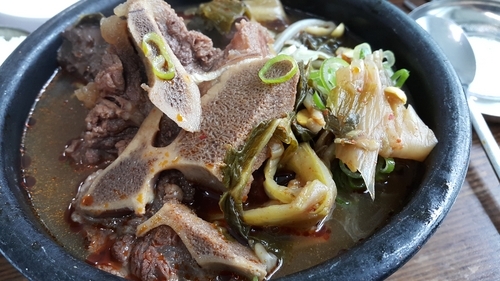 [주간한국] [이야기가 있는 맛집(243)] 용문해장국 김용길