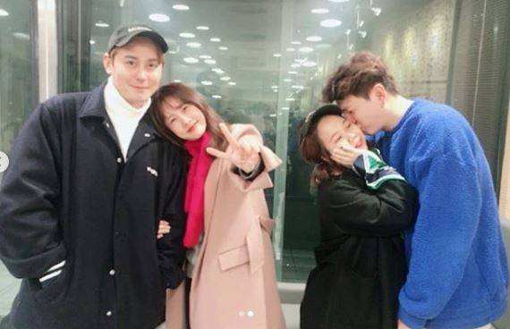  홍현희-제이쓴, 김상혁-박소현 옆에서 거침없는 애정행각 극과 극 