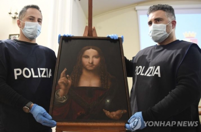 도난됐는지도 몰랐던 500년 전 살바토르 문디 伊경찰이 발견