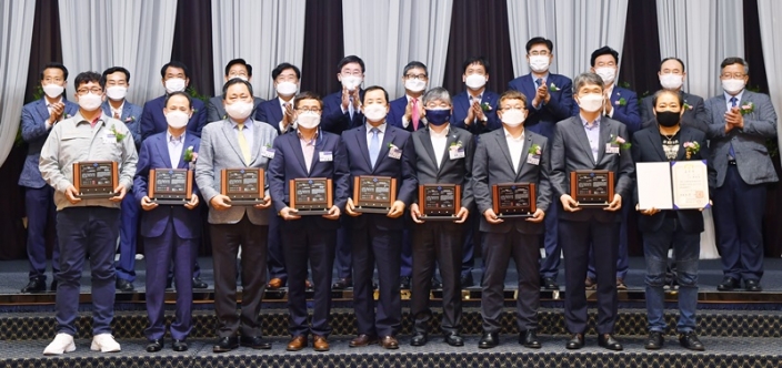 구미서 경북도, 제24회 경상북도 산업평화대상 시상식 열려