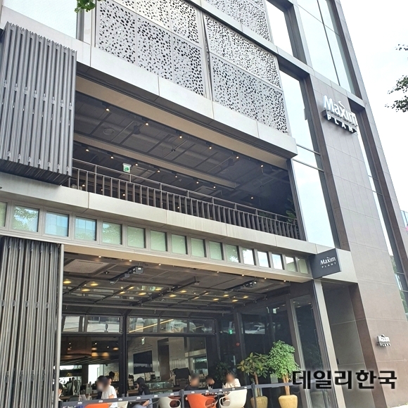 믹스커피는 잠시 잊어주세요…동서식품 맥심플랜트 가보니