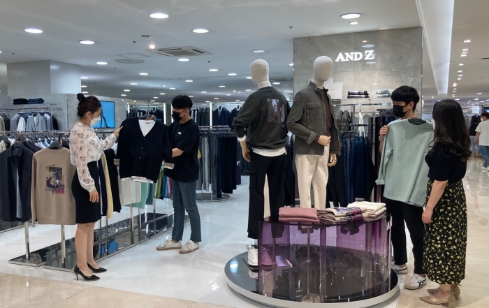 롯데아울렛 광주월드컵점,남성패션 매장개편 단행
