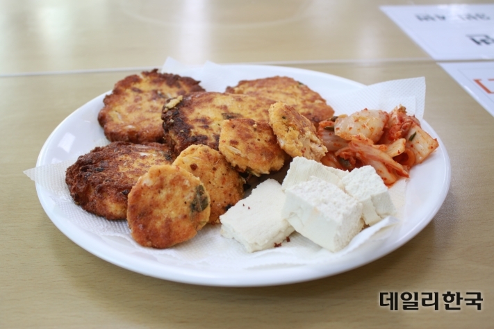 [대전시교육청 캠페인 ⑫] 대전보문중·고, 직접 키운 콩으로 두부 만들기 체험