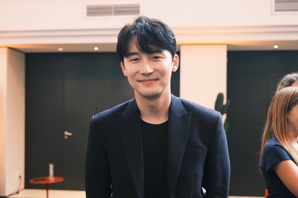 안나 김준한, 아티스트컴퍼니와 전속계약…이정재·정우성과 한솥밥