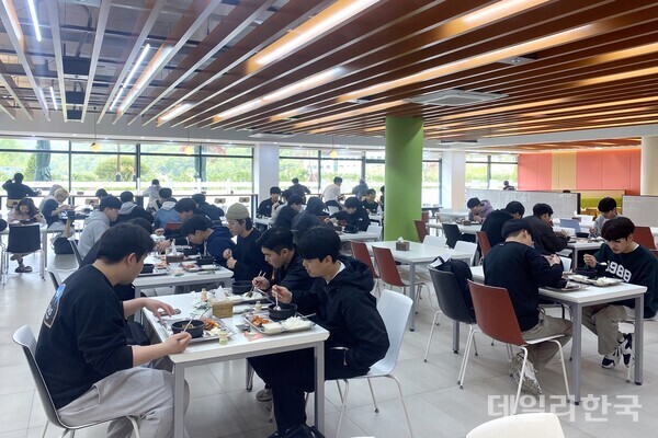 금오공대, 1000원의 아침밥 사업 학기 중으로 확대