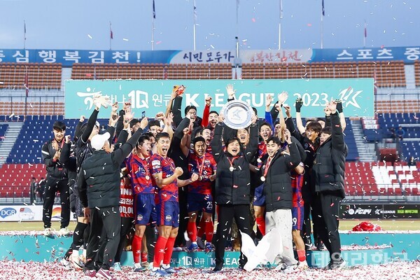 대역전극...김천 상무 K리그2 우승...K리그1 직행