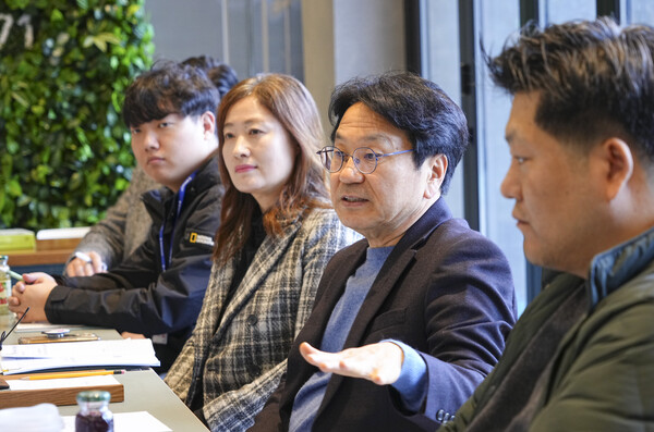 [포토뉴스] 강기정 광주광역시장, 푸른도시사업소 정책소풍 참석