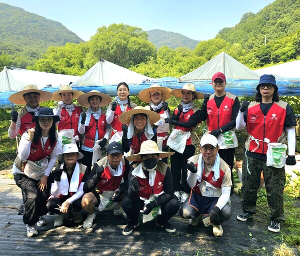 롯데아울렛 광주수완점, 농촌 일손 돕기 활동 펼쳐